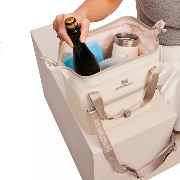 STANLEY. *NWT THE ALL-DAY JULIENNE MINI COOLER 7.2 QT | 7L - Picture 10 of 11